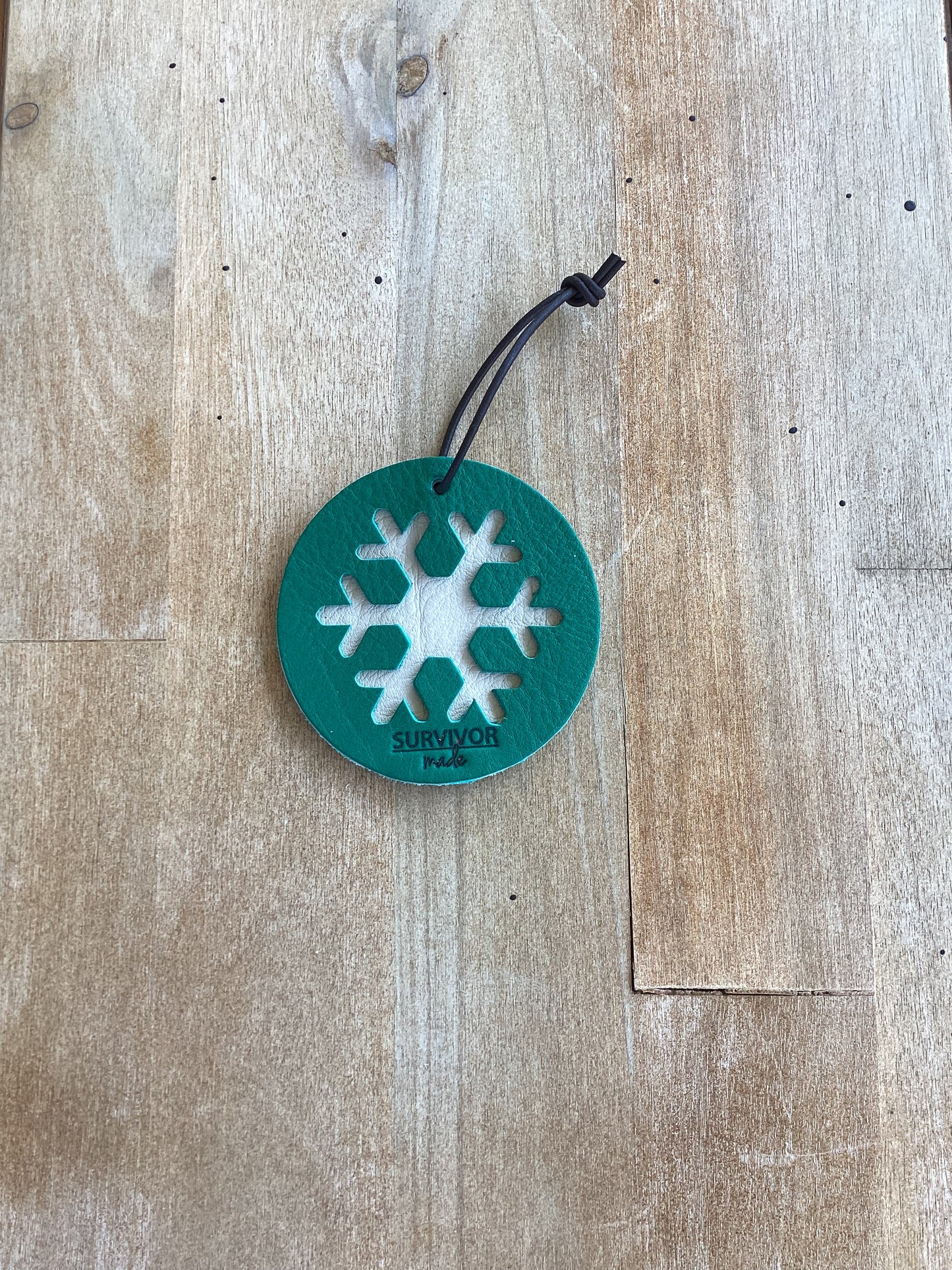 Snowflake Ornament Green and Ivory