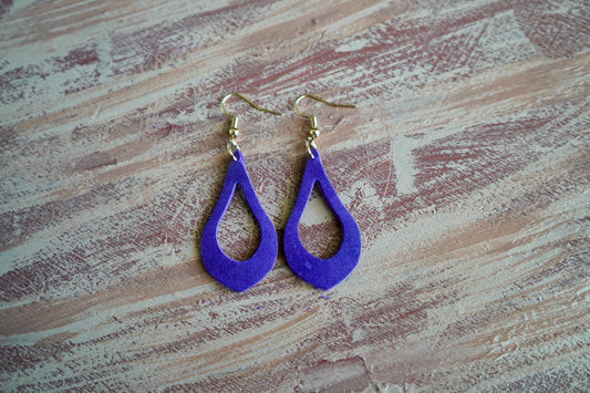 Open-Teardrop Earrings