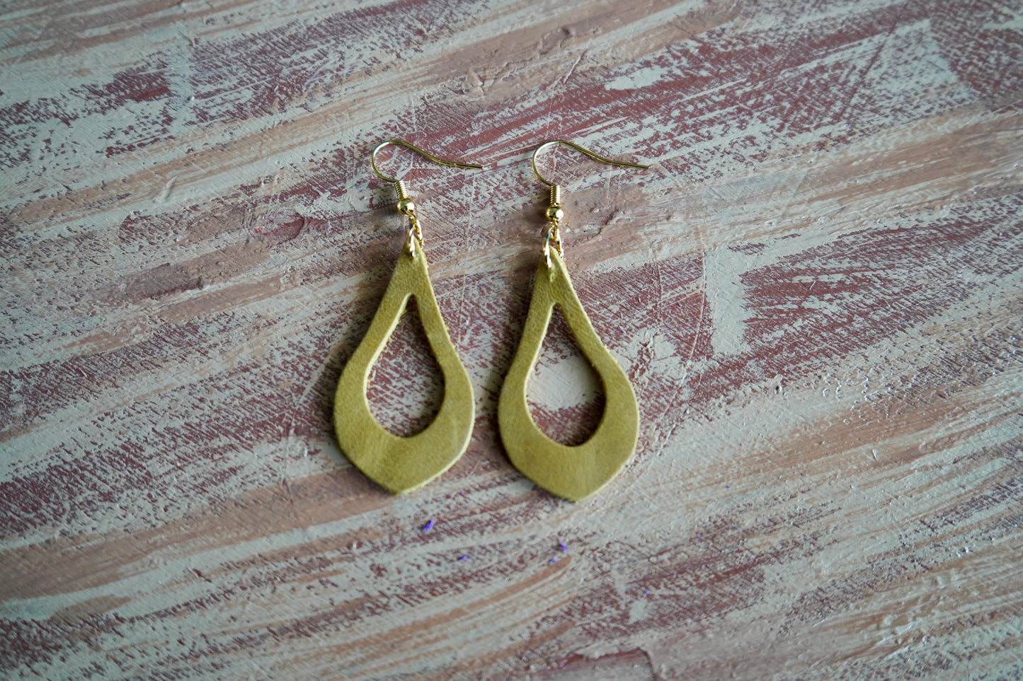 Open-Teardrop Earrings