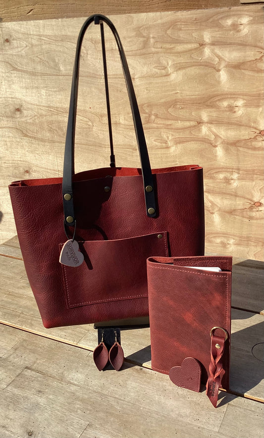 DEEP RED VALENTINE’S DAY TOTE SPECIAL! W/FREE GIFTS